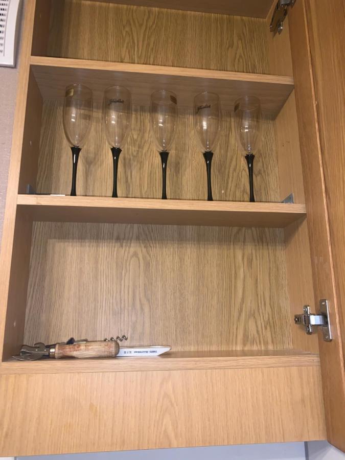 Apartment K76 - Very 2-bedrooms -2 Big Beds-1 Single Bed *