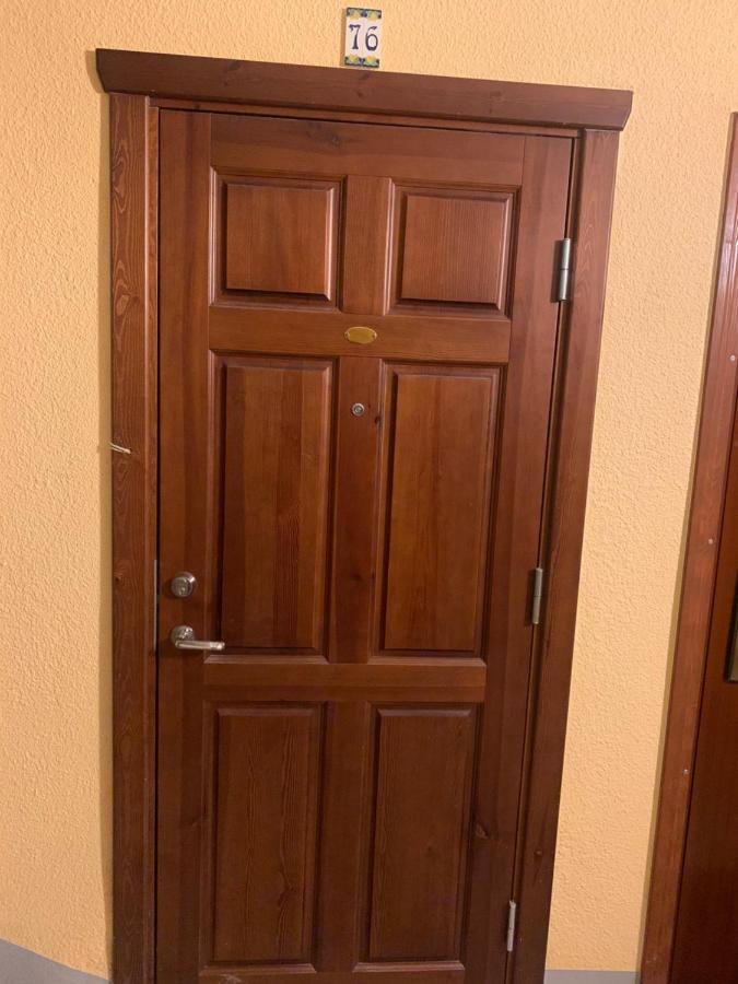 K76 - Very 2-bedrooms -2 Big Beds-1 Single Bed Apartment